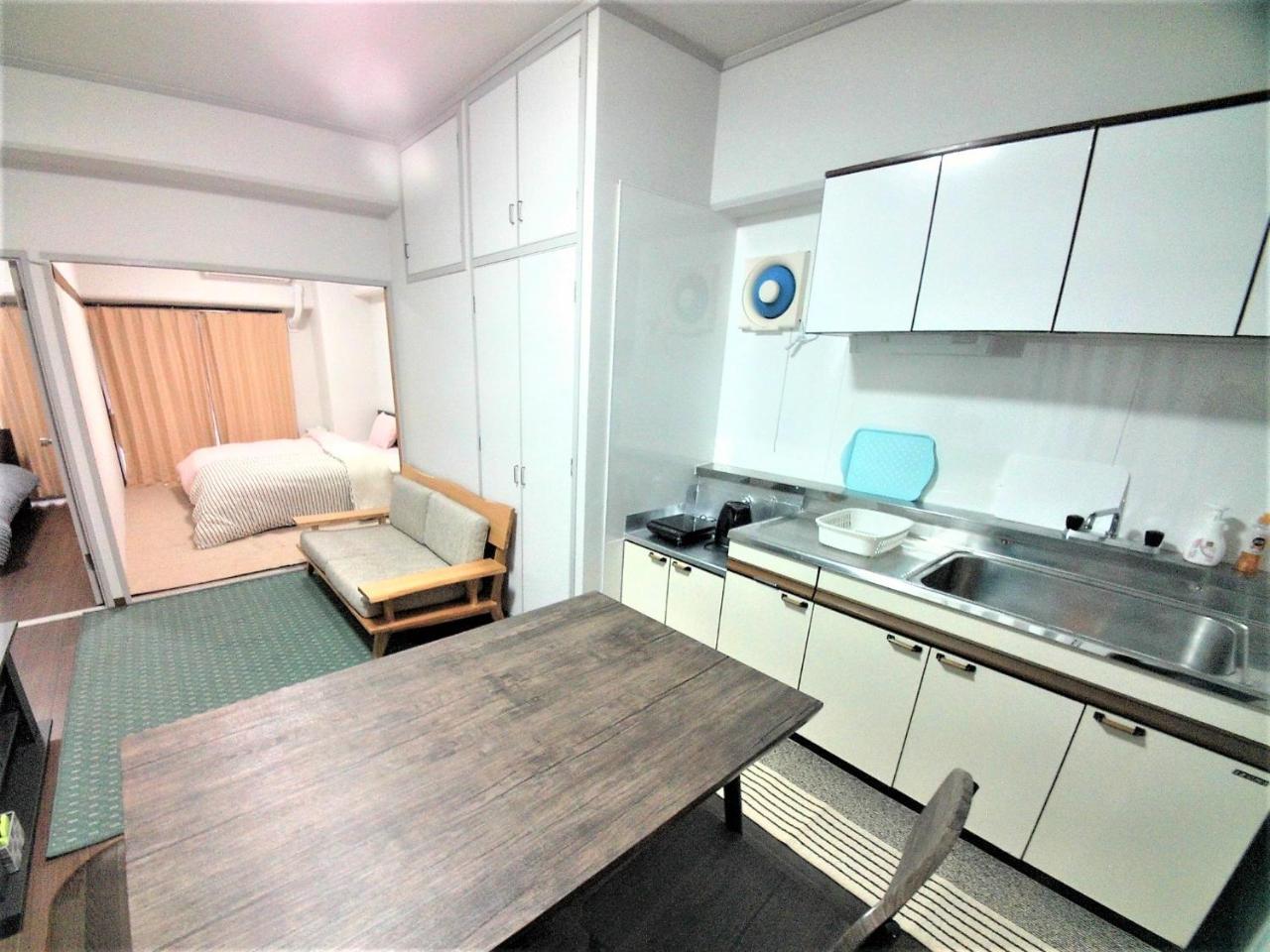 Near Tram Apartment Окаяма Екстер'єр фото